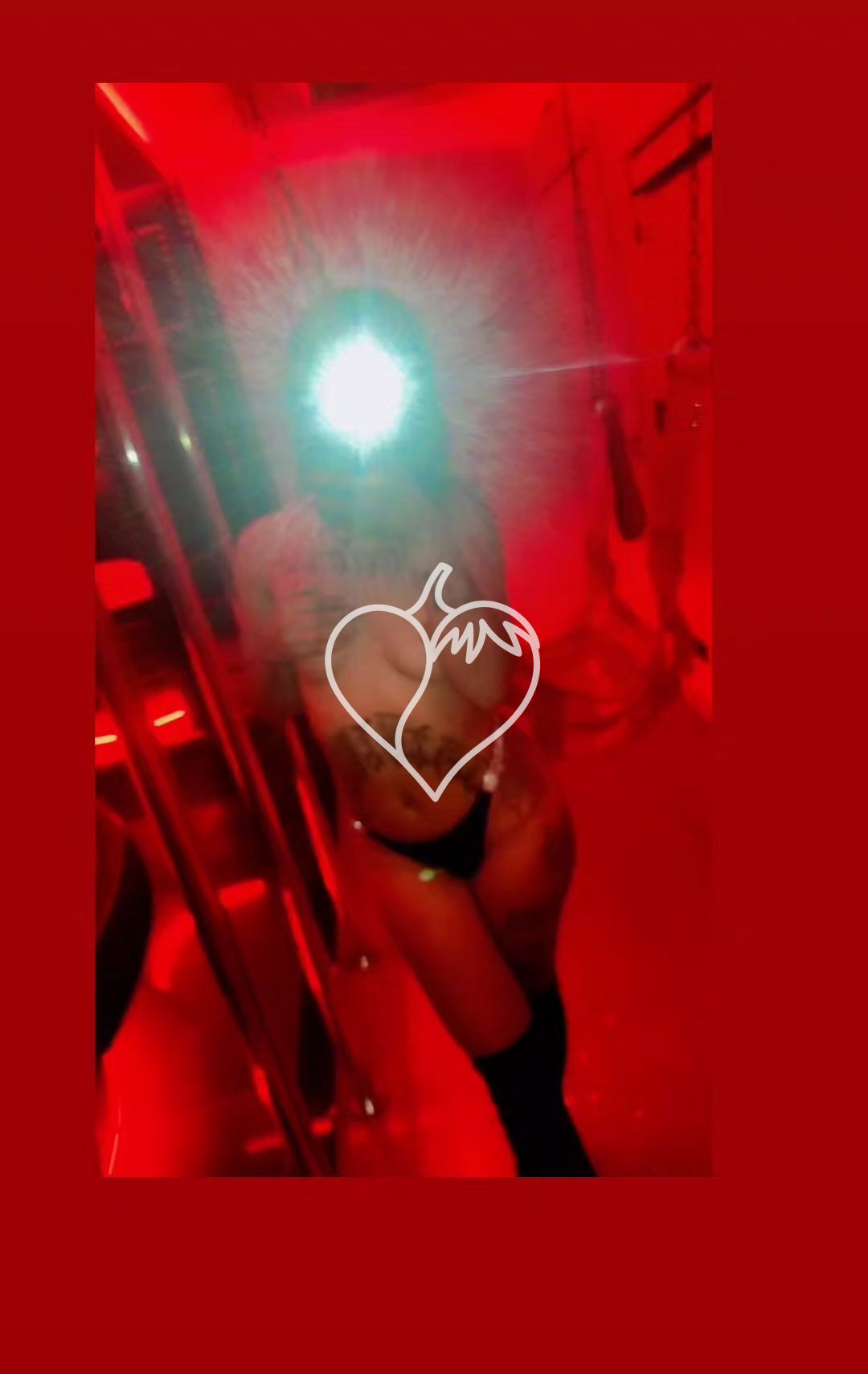 Morena Tatuada
