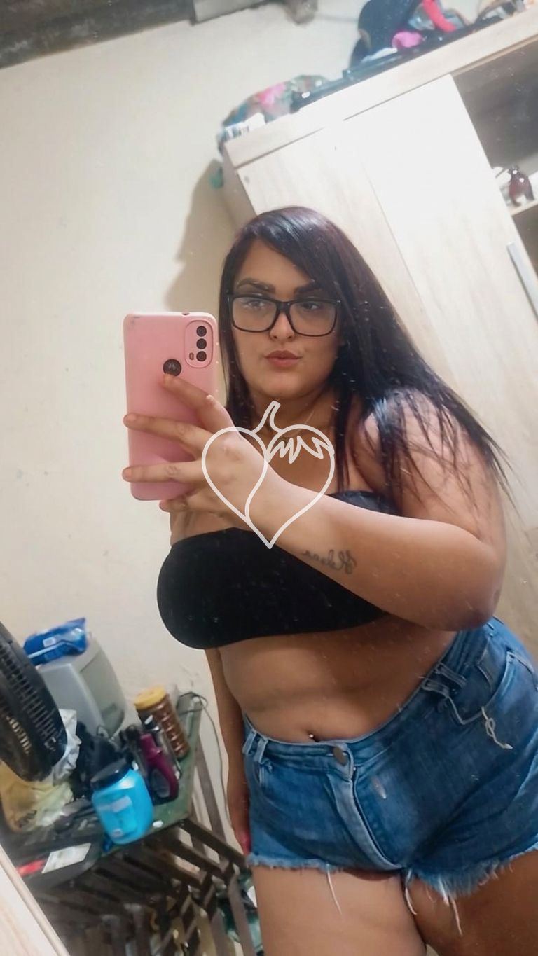 Acompanhante mineira