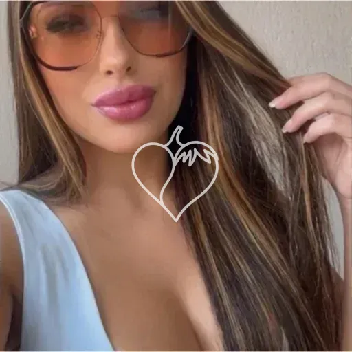 Capa de Mya Diniz