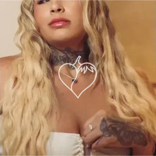 Júlia Angel