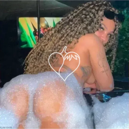 Capa de Evellyn Santos