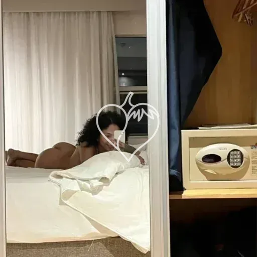 Lara Torrez