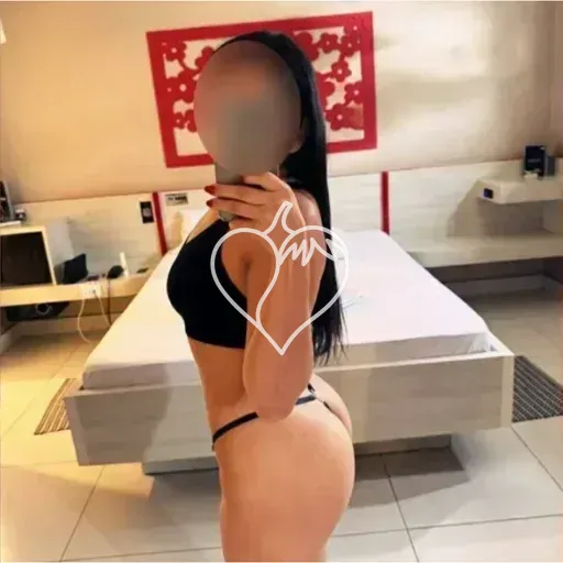 Nanda Torres