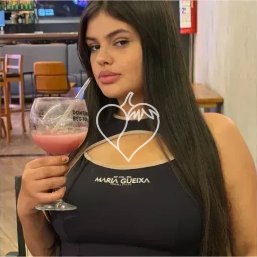 Bella Ferraz