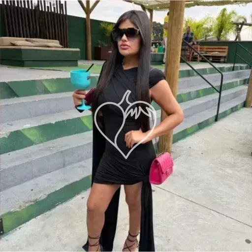 Bella Ferraz