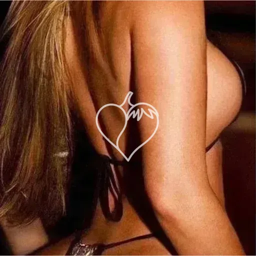 Capa de Juliana Sanches