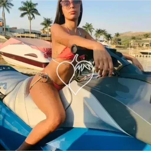 Capa de Raphaela