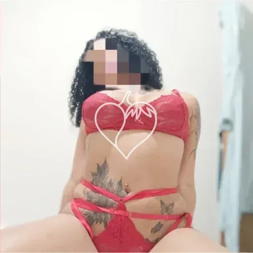 Capa de Julia Fontoura