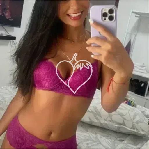 Ariana Muniz
