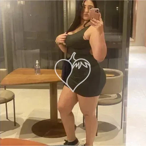 Capa de Priscila Queiroz