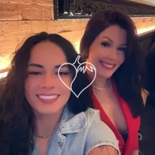 Mia