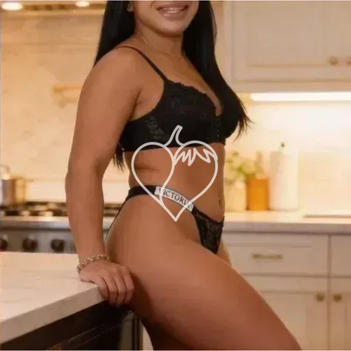 Thaís