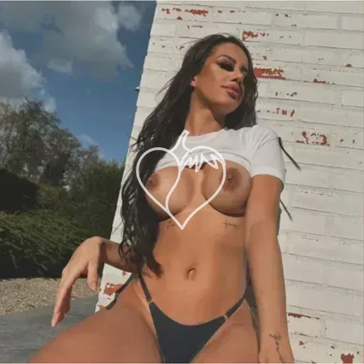 Amanda Mendes