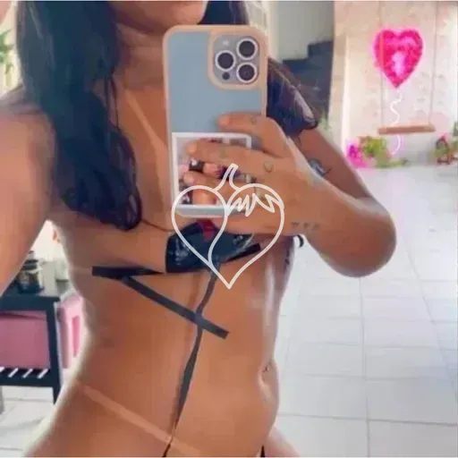 Carol Azevedo