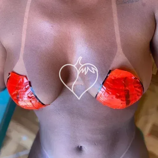 Capa de Julia Santana