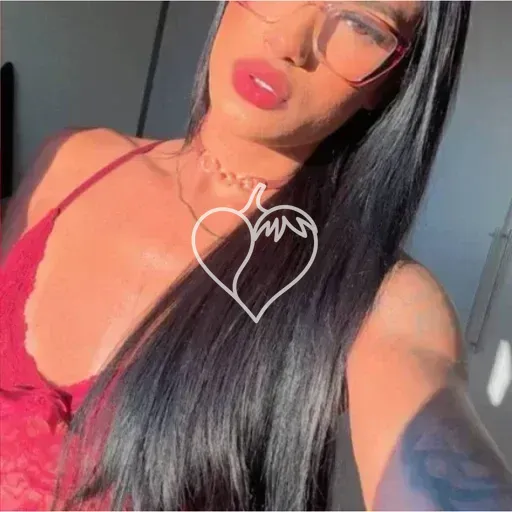 Capa de Andressa Ribeiro