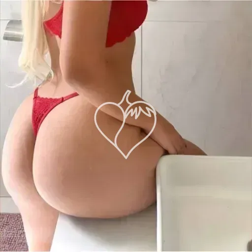 Júlia Magalhães