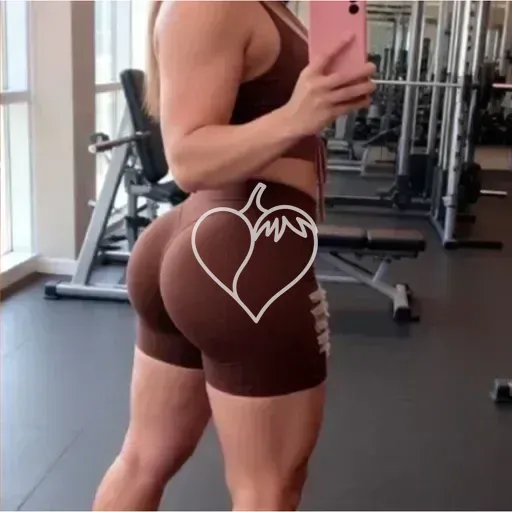 Aline Montenegro