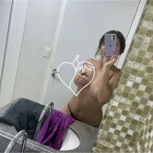 Emilly Santos