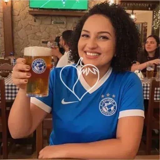 Mari Dourado