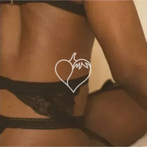 Capa de Safira Maya