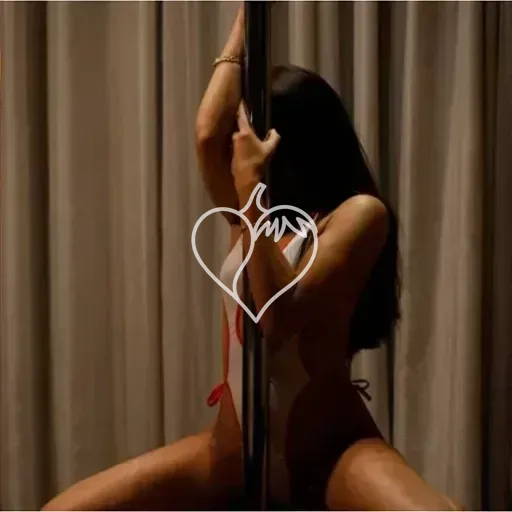 Capa de Beatriz Queiroz