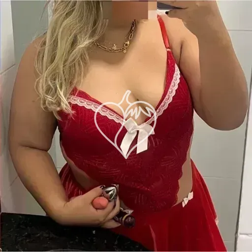 Capa de Alicia Leão
