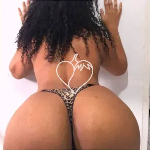 Suellen Bombomm