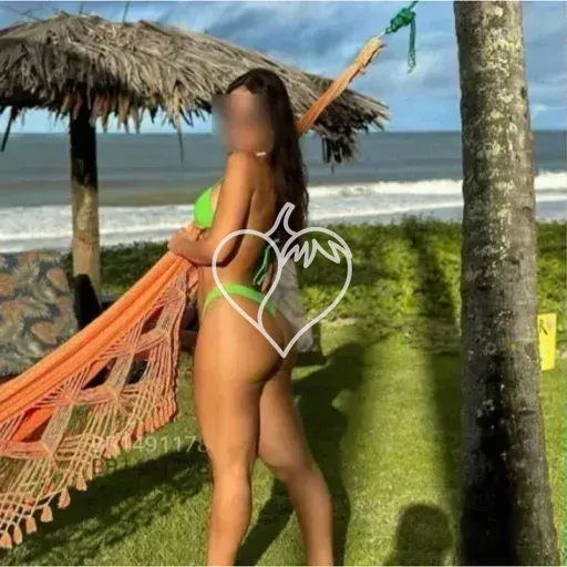 Maya Lustosa