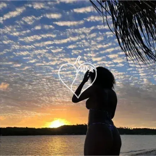 Capa de Laiz Gomes