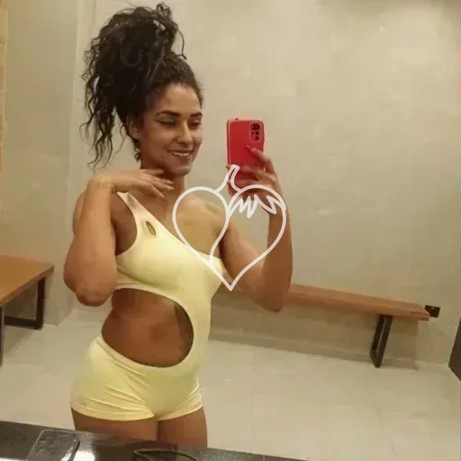 Capa de Mirela