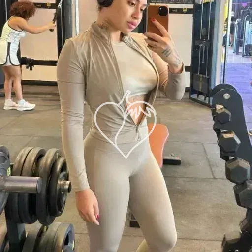 Mia