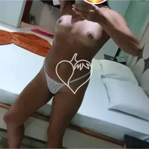 Amanda Alves