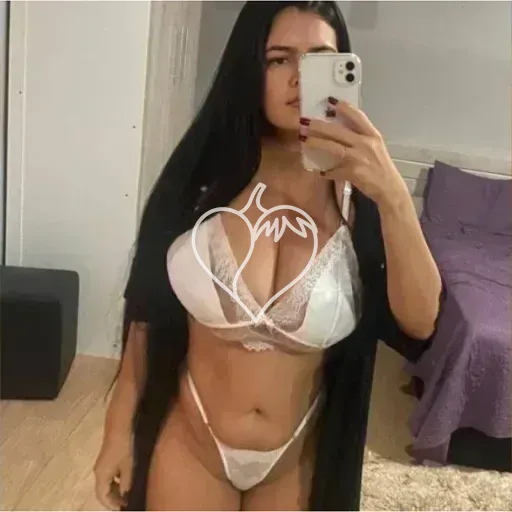 Letícia Maria